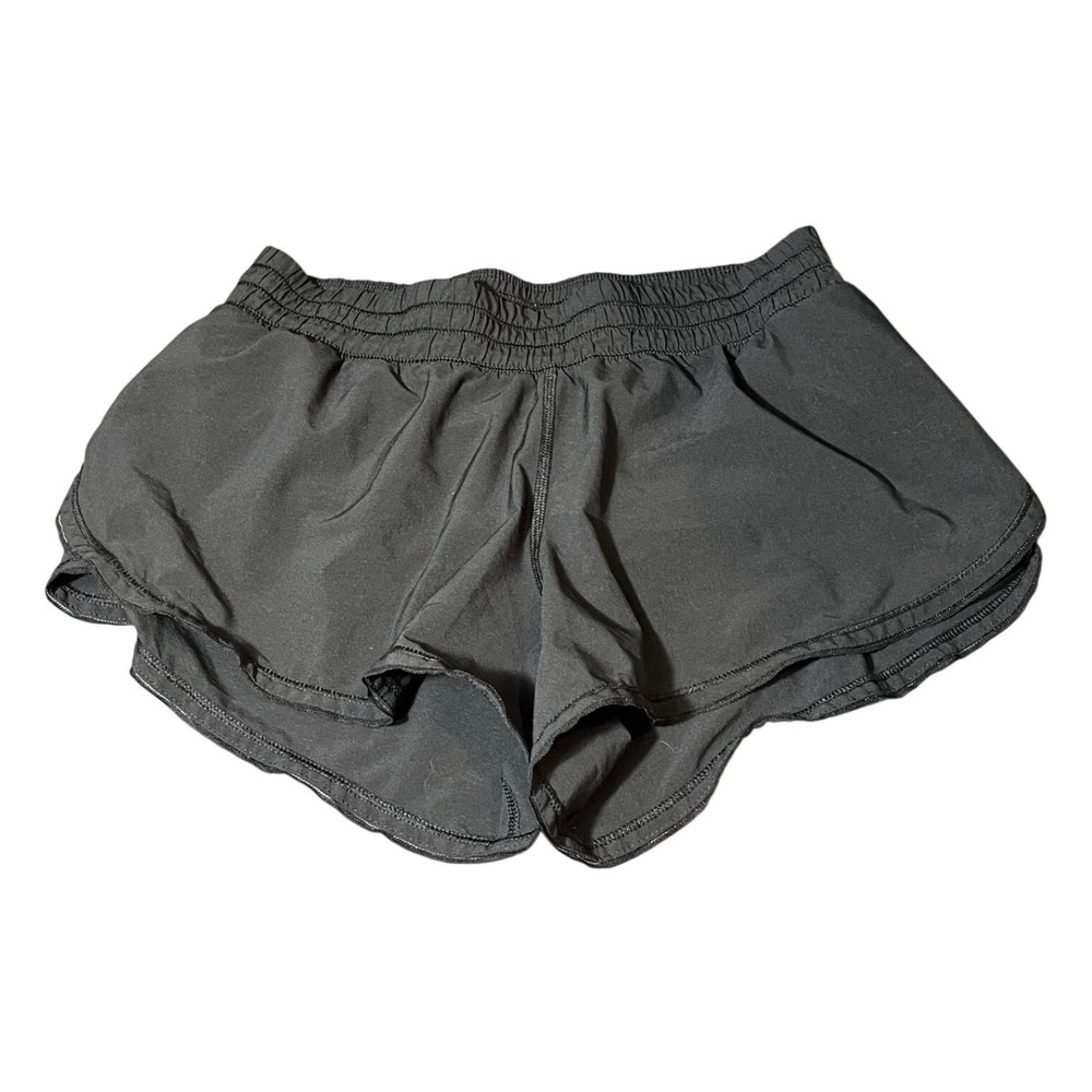 Lululemon Women's Seek The Heat Short II Black Size 4 Athletic Running Stretch